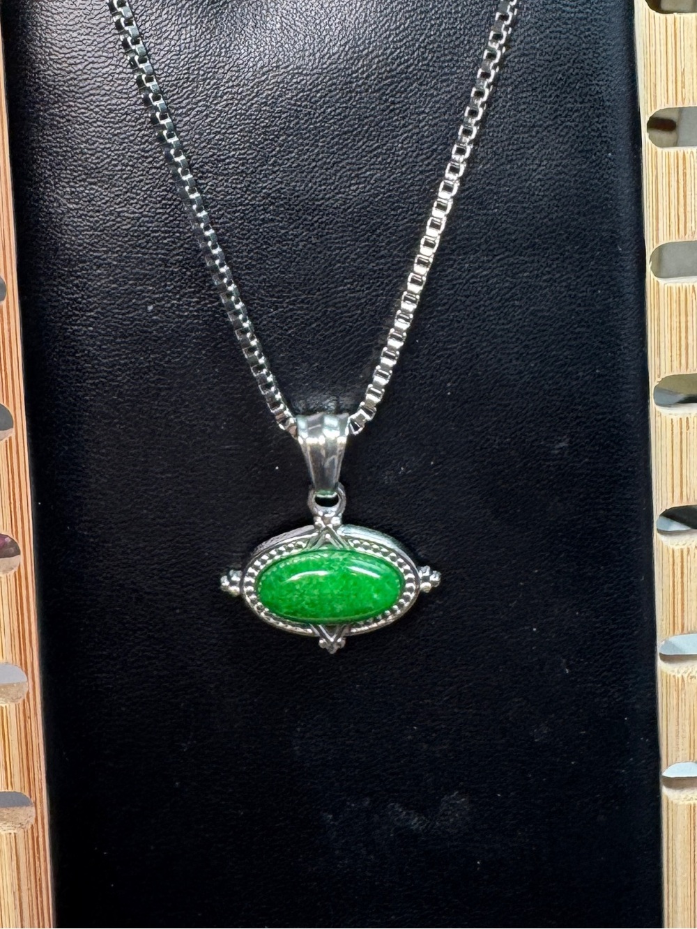 Green Onyx Stone Silver Pendant Necklace